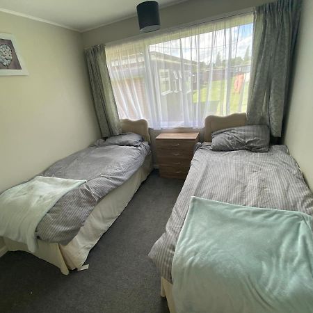Sunee Holidays Chalet Apartment เฮมสบี ภายนอก รูปภาพ